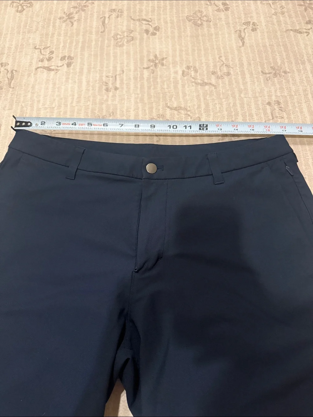 lululemon athletica Men's Dark Navy Flat-Front Performance Shorts